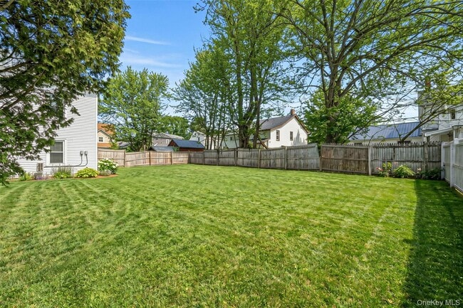 Photo - 45 1/2 Sussex St