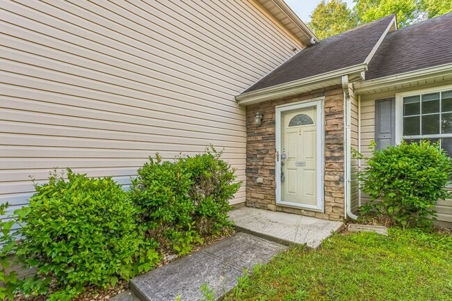 Photo - 2945 Highland Hill Pkwy