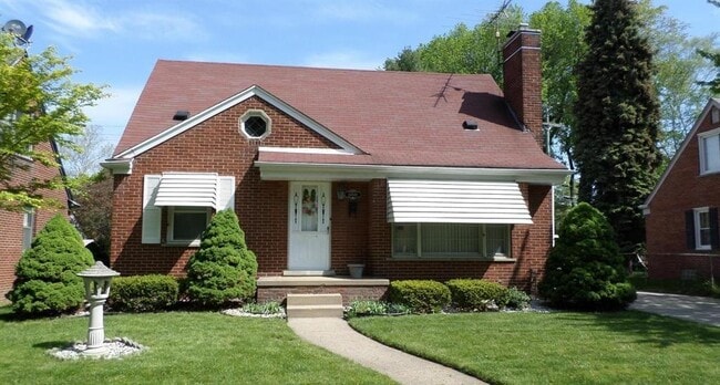 Building Photo - 24940 Cherry Hill St Rental