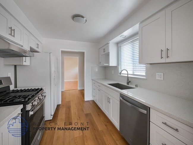 Photo - 847 Millmark Grove St.