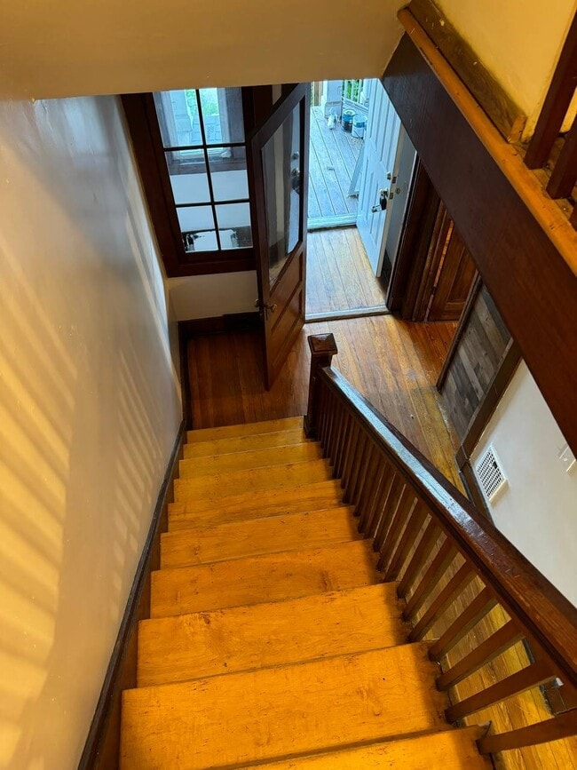 317 East Ave