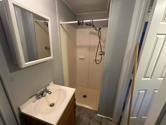 Photo - 95 New Freedom Rd Unidad E2