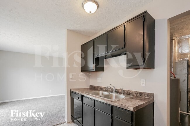 Photo - 5314 Traditions Dr