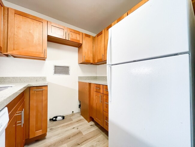 Photo - 1600 Wilikina Dr Unit B407