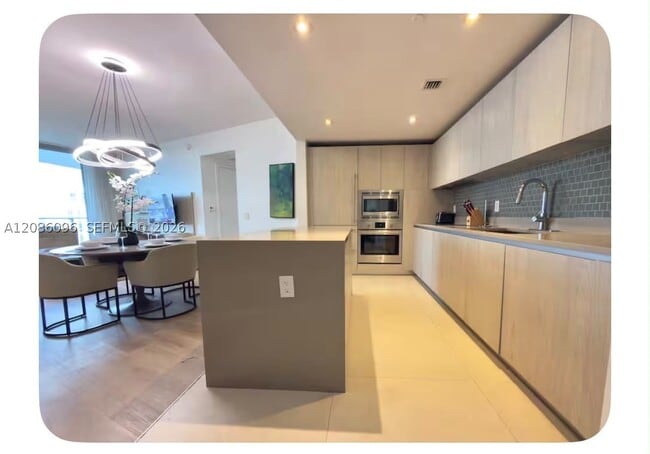 4111 S Ocean Dr Unidad 1904