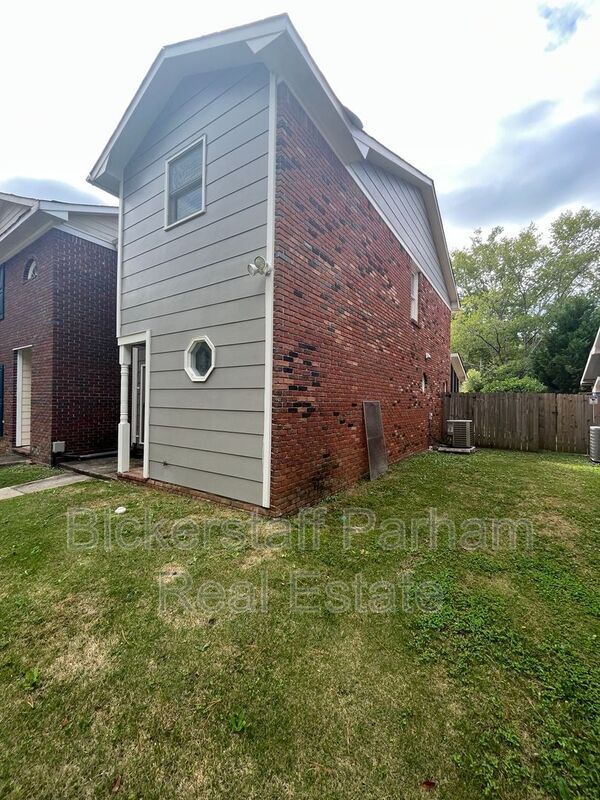 Photo - 5 Effingham Ct