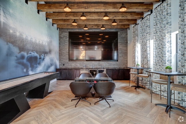 Clubhouse - The Laurel Apartments