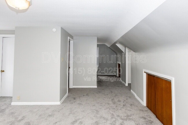 Photo - 5048 Claremont Blvd