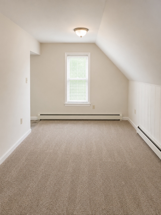 Photo - Available August 1st Charming 1-Bedroom Apartment in Coopersburg Unit 5