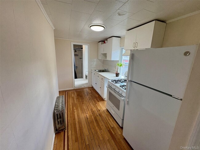 Photo - 28 Carroll St