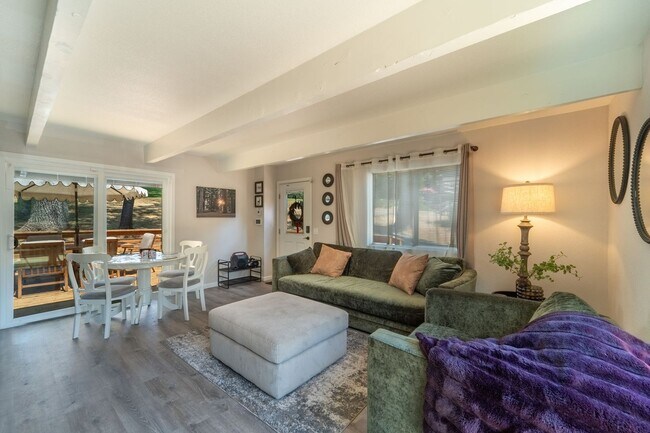 Photo - 19220 Pleasantview Dr