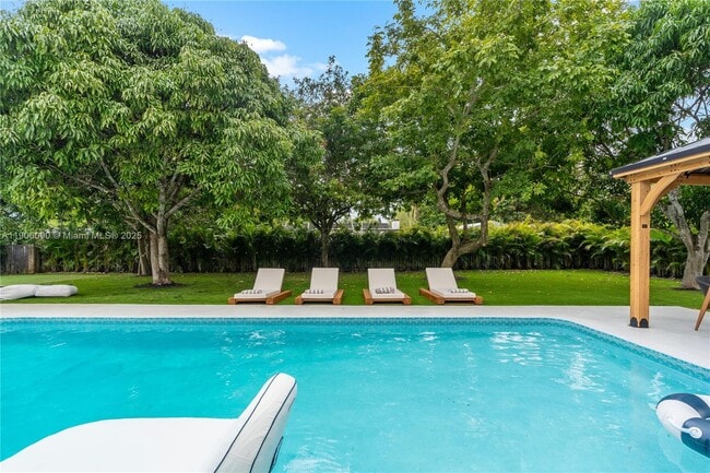 Photo - 9600 SW 147th St