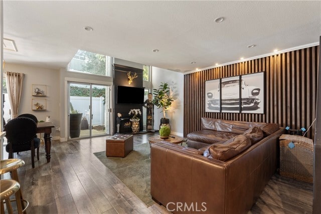 Building Photo - 18175 Andrea Cir N