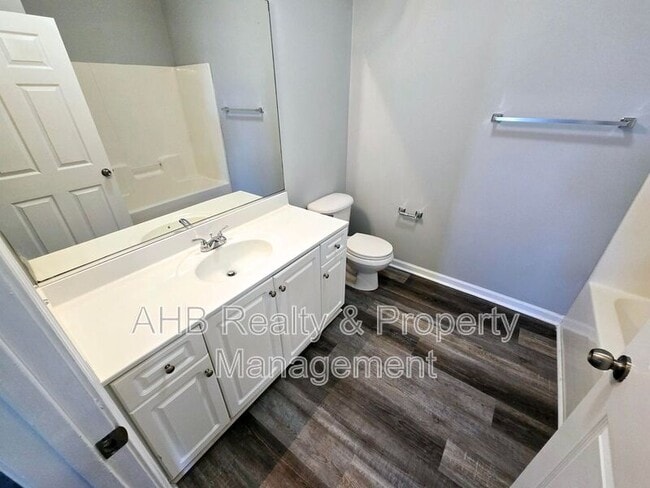 Photo - 3009 Winston Dr