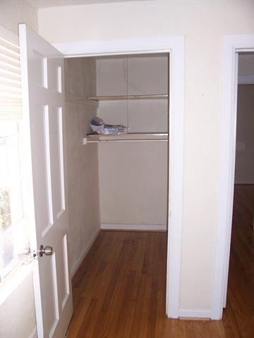 Photo - 5953 Lewis St