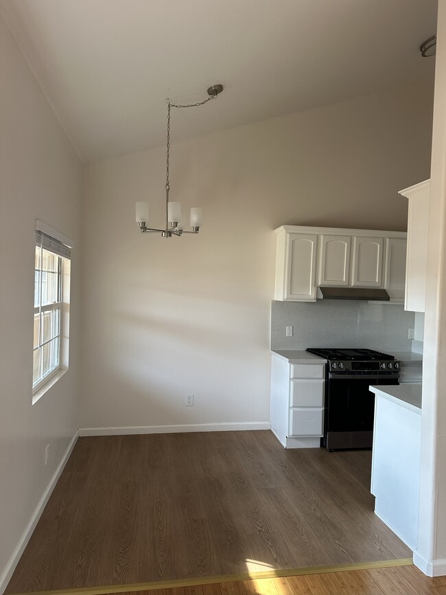 Dining Area and Kitchen - 1035 Myrtle Ave Unit 3