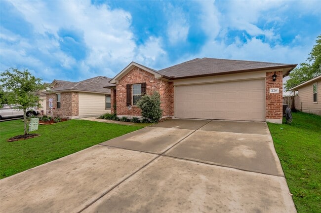 Photo - 226 Pecos Dr