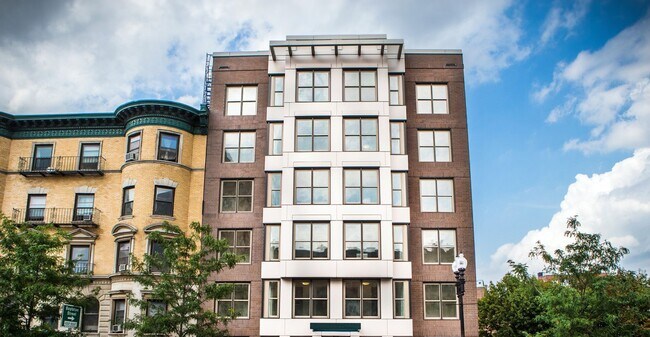 Photo - 1085 Boylston Street