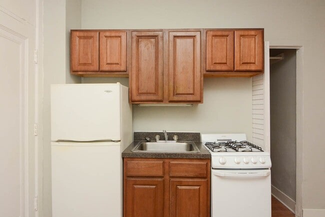 Photo - 3836 N Fremont St Unit 905