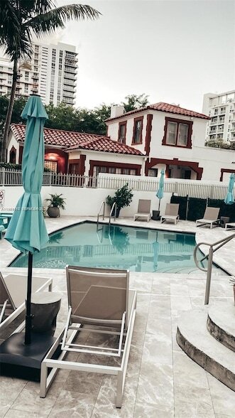 Photo - 455 NE 25th St Unit 809