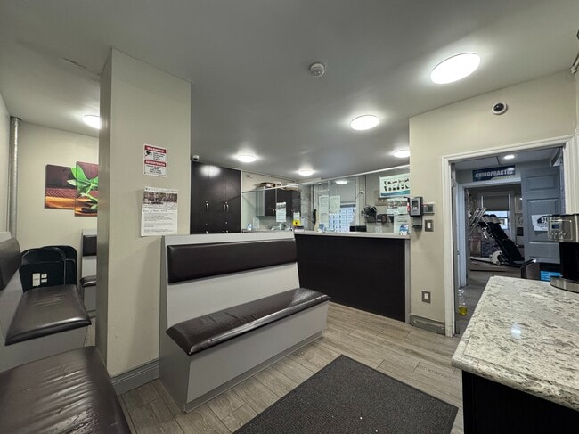 Building Photo - 651 W 180th St Rental