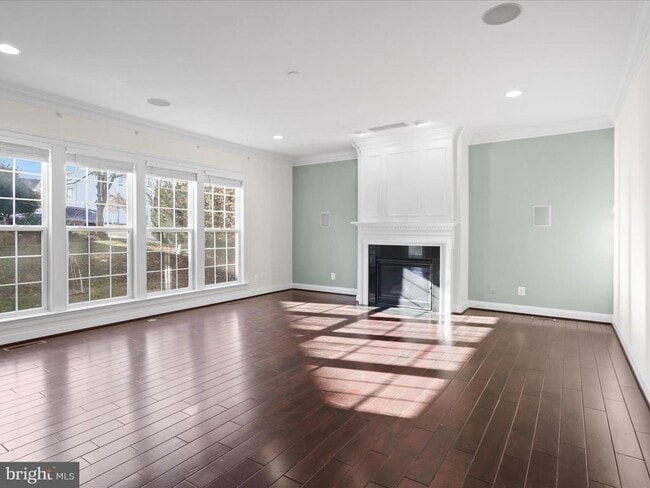 43527 Loudoun Barn Way