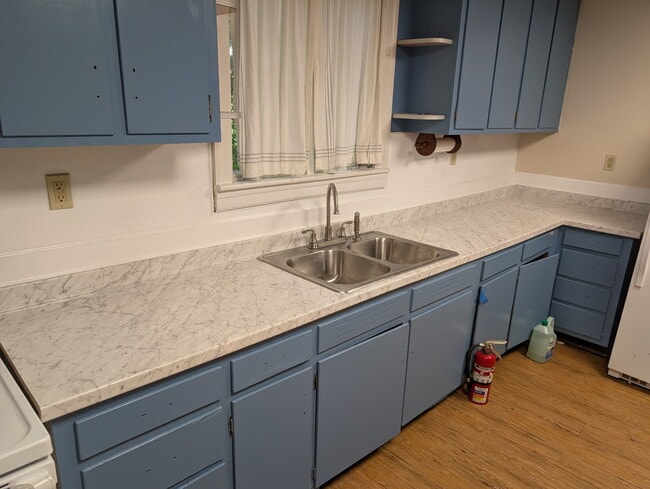 Remodeled Kitchen - 427 Taylor Ave Unit 427
