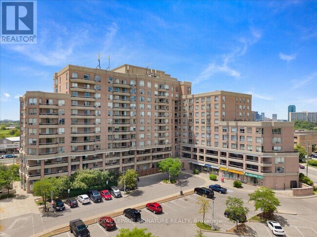 Photo - 1700 Eglinton Ave E Unité 721