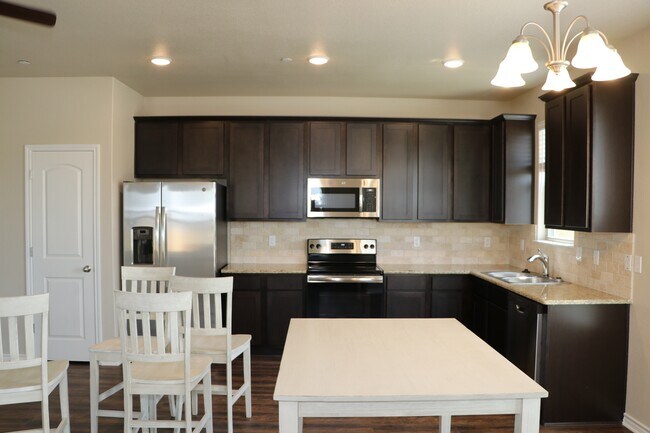 Photo - 748 Westfield Blvd