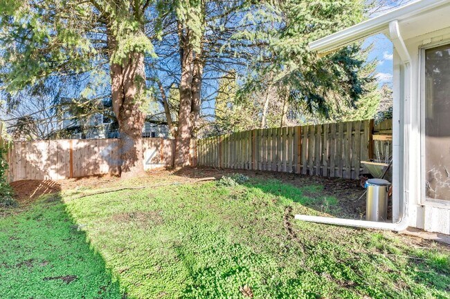 Photo - 9720 SW Frewing St