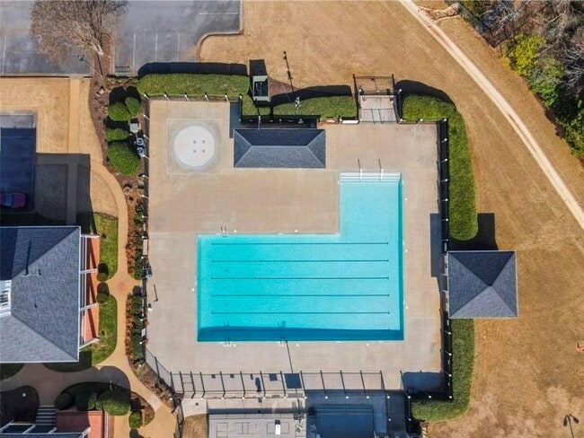 Photo - 468 Waterford Dr