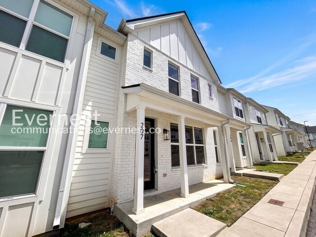 Photo - 207 Jeffries Wy