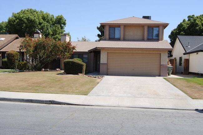 Building Photo - 4620 Gorbett Ln