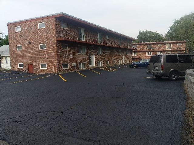 Building Photo - 4415 N 62nd St Rental