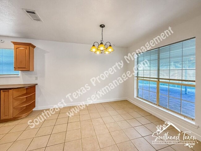 Photo - 7912 South Dr