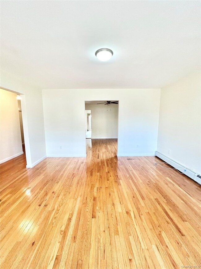 Photo - 164 Rossiter Ave