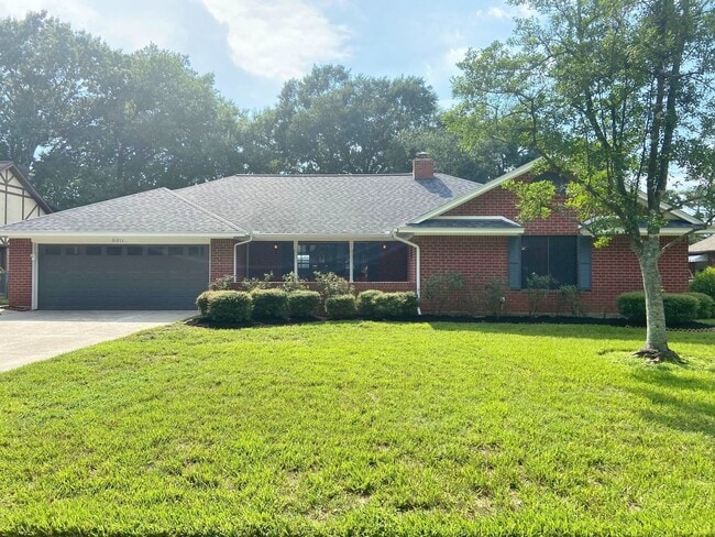 Building Photo - 31211 Stella Ln