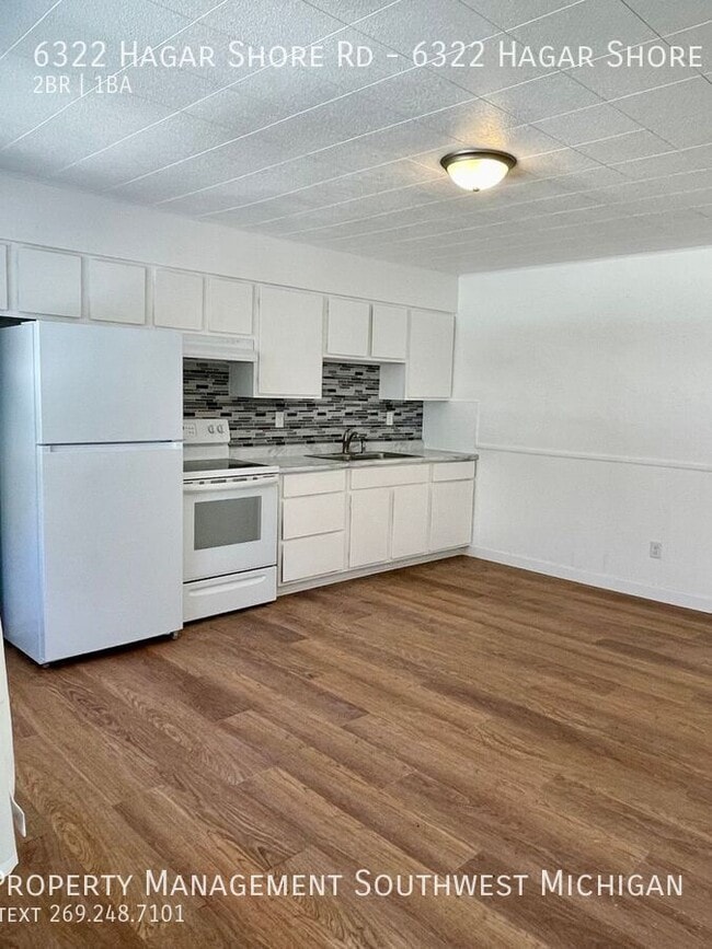 Photo - 6322 Hagar Shore Rd Unit 2