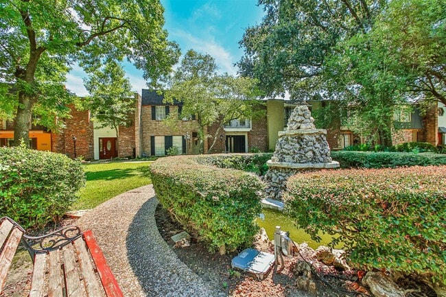 Photo - 1255 Blalock Rd