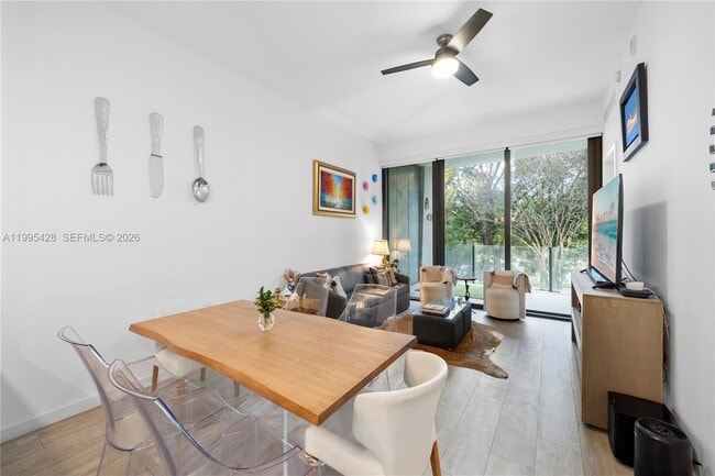 Photo - 2831 S Bayshore Dr Unidad 406