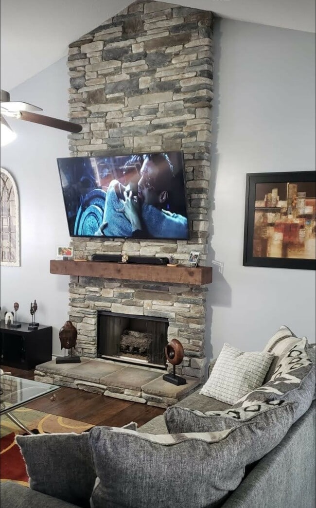 Photo - 103 Lantana Ct