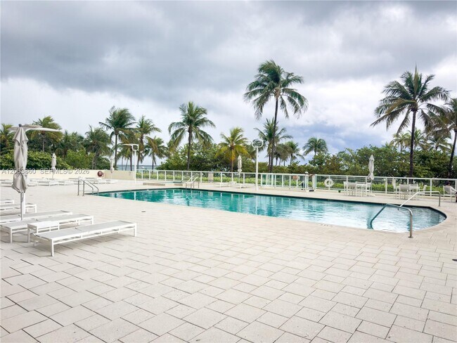 10185 Collins Ave Unit 202