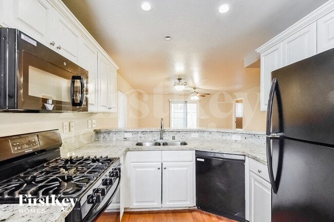 Photo - 1781 Molly Meadows St