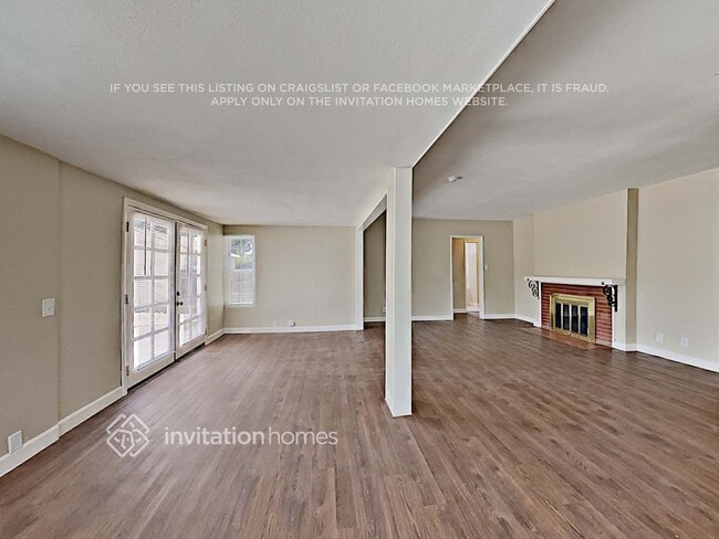 Photo - 6952 Donna Ave