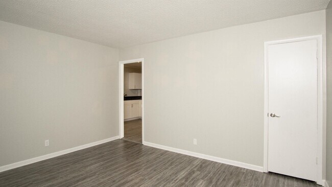 Photo - 2708 Monticello Dr NW