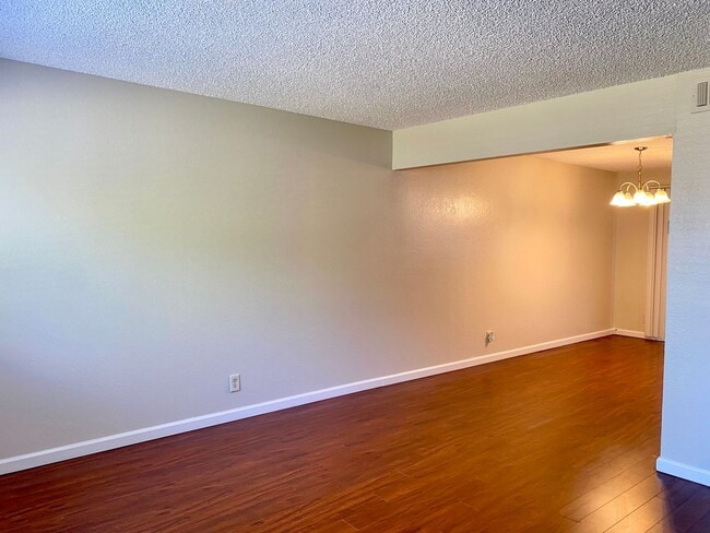 Photo - COMING SOON! $2790 - GORGEOUS 2 BEDROOM TOWNHOUSE IN PARKMONT AREA OF CENTRAL FREMONT