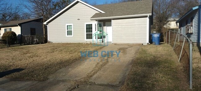 Photo - 2343 E Pentagon Pkwy House