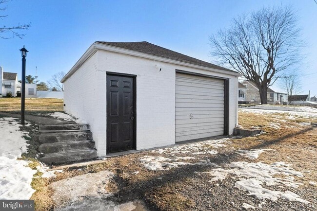 Photo - 701 S 2nd St