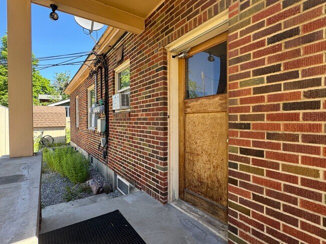 Photo - 232 Hastings Ave Unit 228