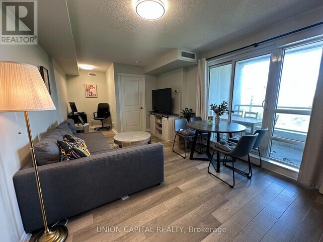 Photo - 2015 Sheppard Ave E Unit 1405